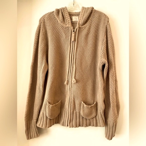 Beige Zip-up Cardigan Sweater with Drawstring Hood - Picture 2 of 4